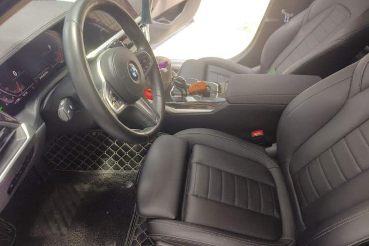 Used BMW 3 Series 2020 325Li M Sport Package Left Front Seat