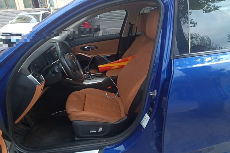 Used BMW 3 Series 2020 Restyled 325i M Sport Night Edition Package Left Front Seat