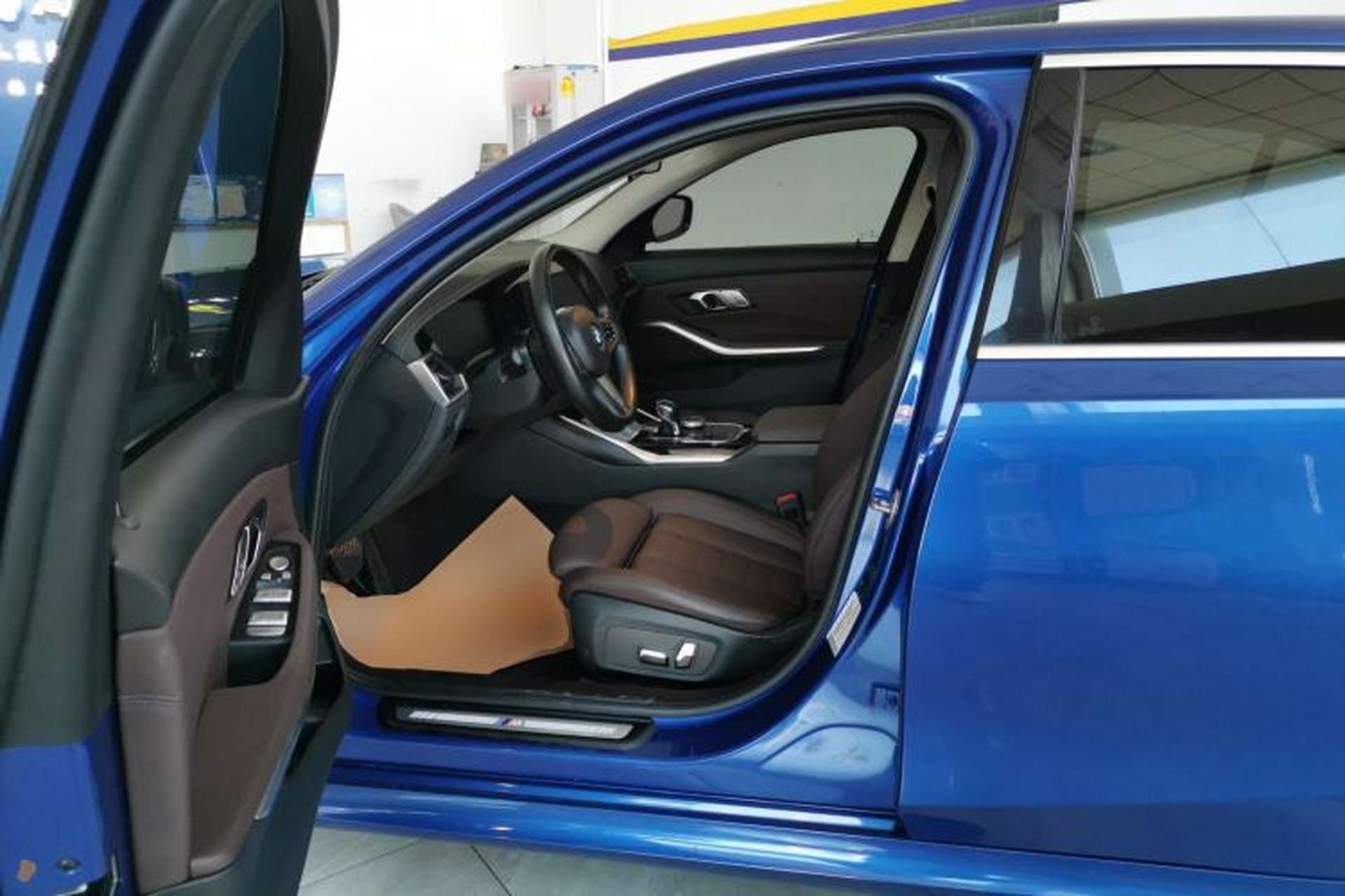 Used BMW 3 Series 2020 320Li M Sport Package Left Front Seat