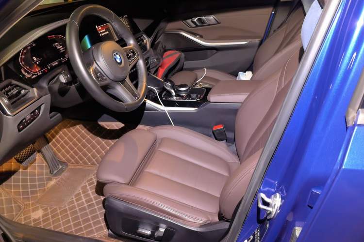 Used BMW 3 Series 2020 320Li M Sport Package Left Front Seat
