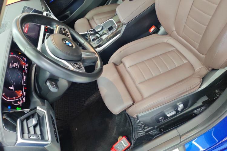 Used BMW 3 Series 2020 325Li M Sport Package Left Front Seat