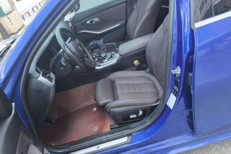 Used BMW 3 Series 2020 325Li M Sport Package Left Front Seat