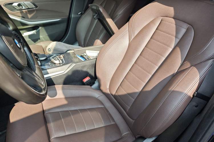 Used BMW 3 Series 2020 325i M Sport Package Left Front Seat