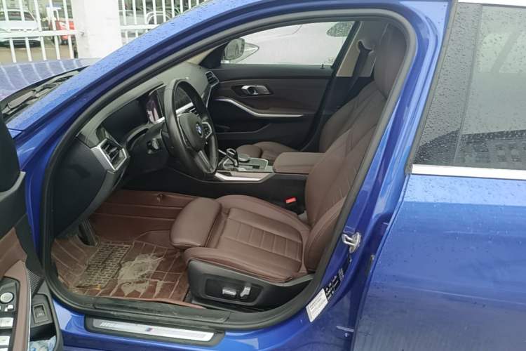 Used BMW 3 Series 2020 Facelifted 325Li xDrive M Sport Package Left Front Seat