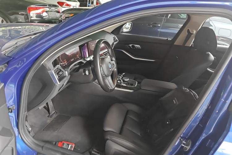 Used BMW 3 Series 2020 325Li M Sport Package Left Front Seat