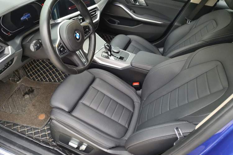 Used BMW 3 Series 2020 Restyled 325i M Sport Night Edition Package Left Front Seat