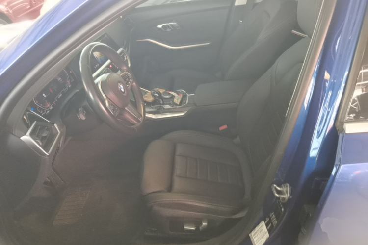 Used BMW 3 Series 2020 325Li M Sport Package Left Front Seat