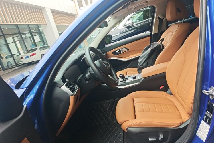 Used BMW 3 Series 2020 325i M Sport Package Left Front Seat