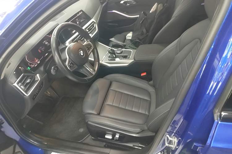 Used BMW 3 Series 2020 Facelifted 325Li M Sport Night Edition Package Left Front Seat