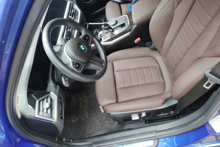 Used BMW 3 Series 2020 325Li M Sport Package Left Front Seat