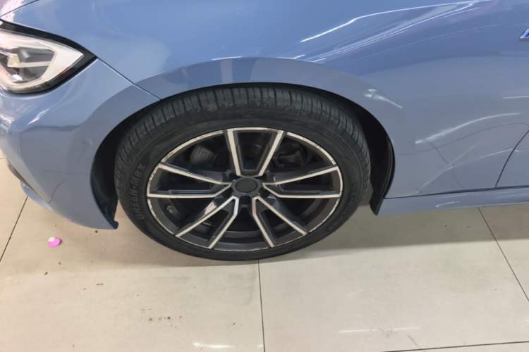 Used BMW 3 Series 2020 320Li M Sport Package Left Front Wheel Hub