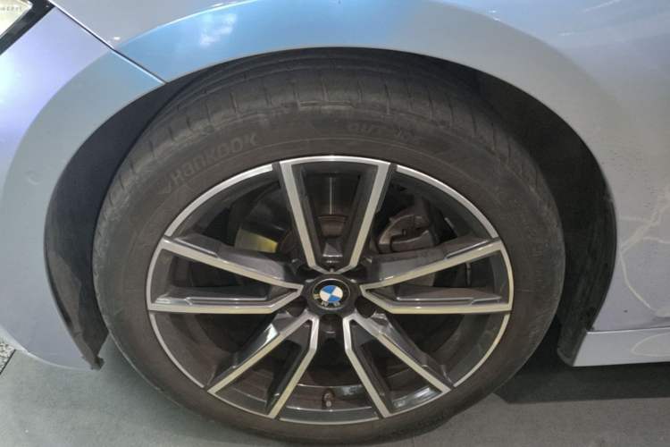 Used BMW 3 Series 2020 320Li M Sport Package Left Front Wheel Hub