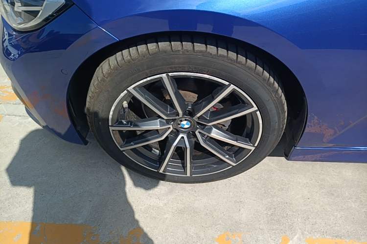 Used BMW 3 Series 2020 320Li M Sport Package Left Front Wheel Hub