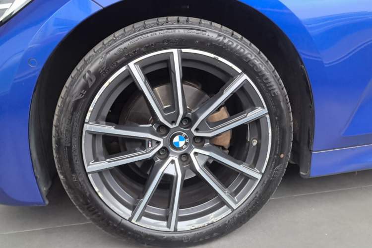 Used BMW 3 Series 2020 325Li M Sport Package Left Front Wheel Hub