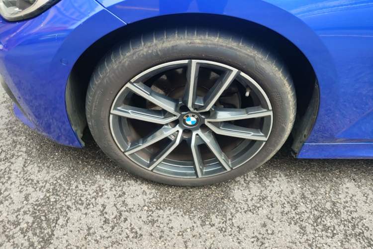 Used BMW 3 Series 2020 Facelifted 325i M Sport Package Left Front Wheel Hub