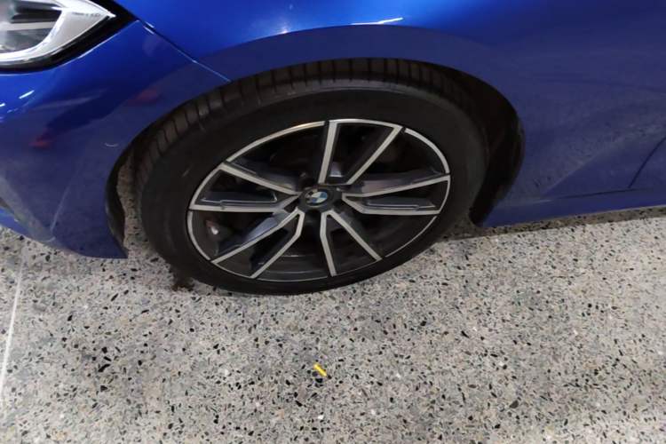 Used BMW 3 Series 2020 Restyled 325Li M Sport Package Left Front Wheel Hub