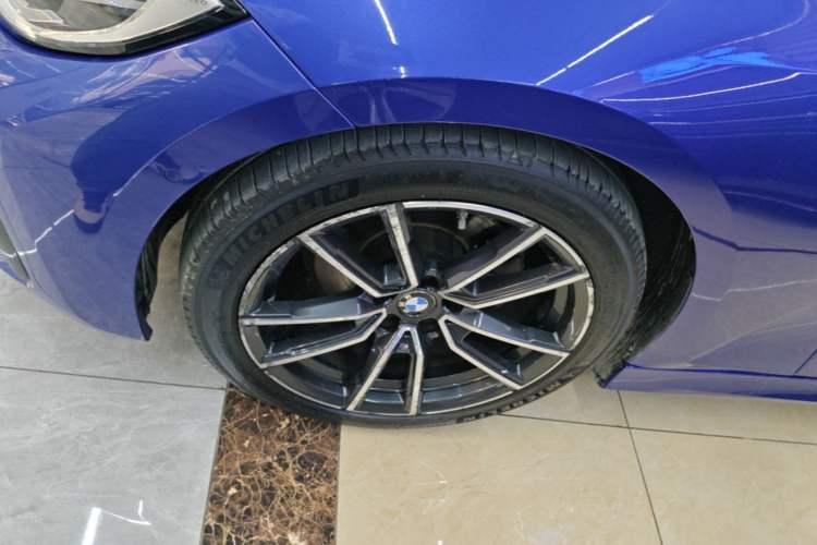 Used BMW 3 Series 2020 325Li M Sport Package Left Front Wheel Hub