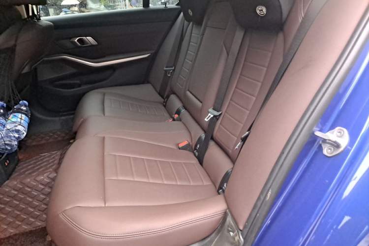 Used BMW 3 Series 2020 320Li M Sport Package Left Rear Seat