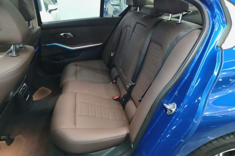 Used BMW 3 Series 2020 Restyled 325Li M Sport Package Left Rear Seat