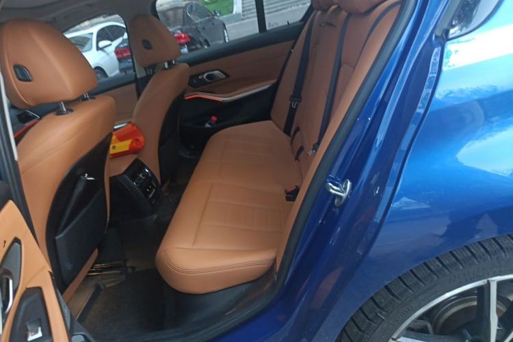 Used BMW 3 Series 2020 Restyled 325i M Sport Night Edition Package Left Rear Seat