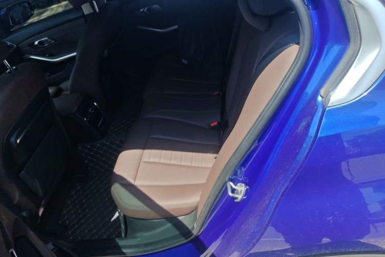 Used BMW 3 Series 2020 320Li M Sport Package Left Rear Seat