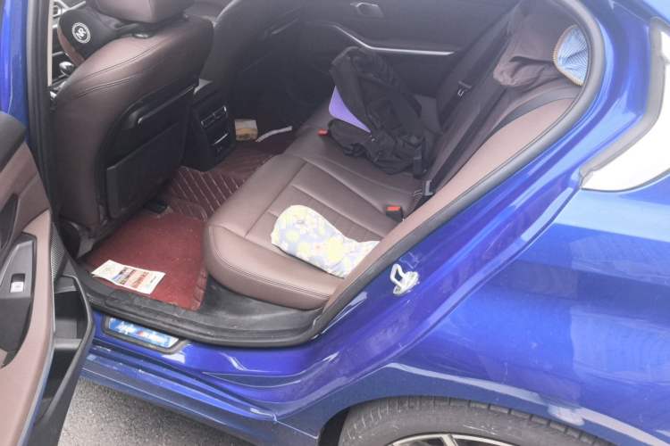 Used BMW 3 Series 2020 325Li M Sport Package Left Rear Seat