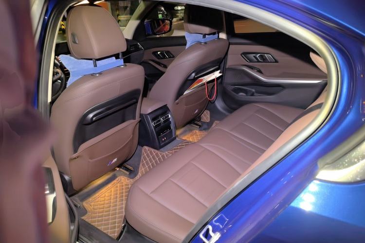 Used BMW 3 Series 2020 320Li M Sport Package Left Rear Seat