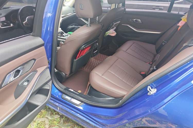 Used BMW 3 Series 2020 Restyled 325Li M Sport Package Left Rear Seat