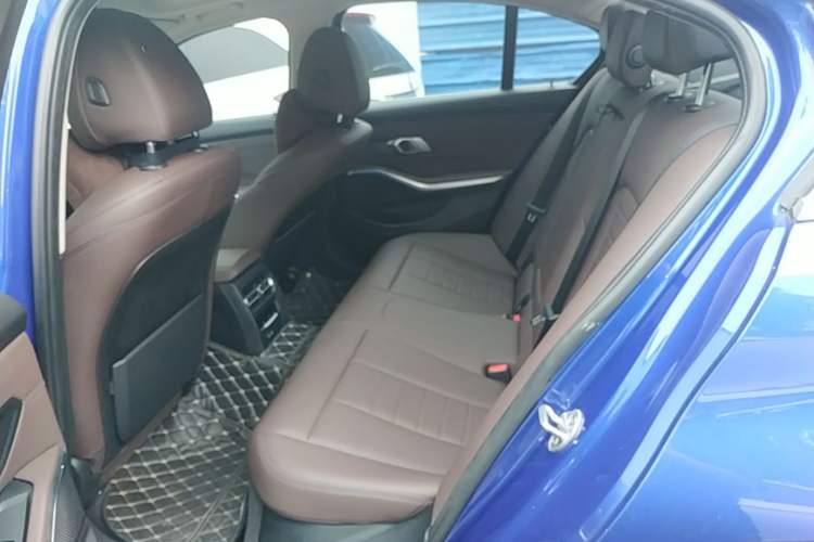Used BMW 3 Series 2020 325i M Sport Package Left Rear Seat