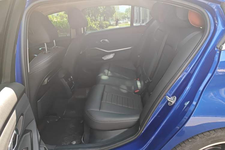 Used BMW 3 Series 2020 320Li M Sport Package Left Rear Seat
