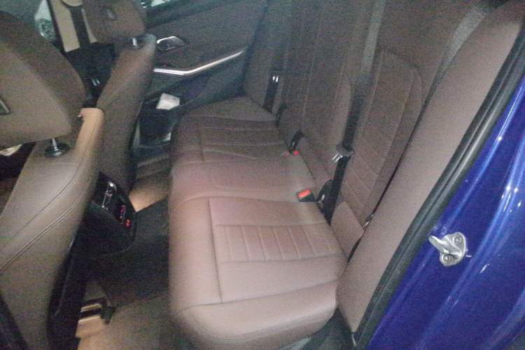 Used BMW 3 Series 2020 Restyled 325i M Sport Night Edition Package Left Rear Seat