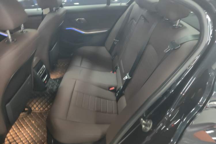 Used BMW 3 Series 2020 Facelifted 325i M Sport Package Left Rear Seat