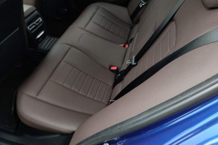 Used BMW 3 Series 2020 Restyled 325i M Sport Night Edition Package Left Rear Seat