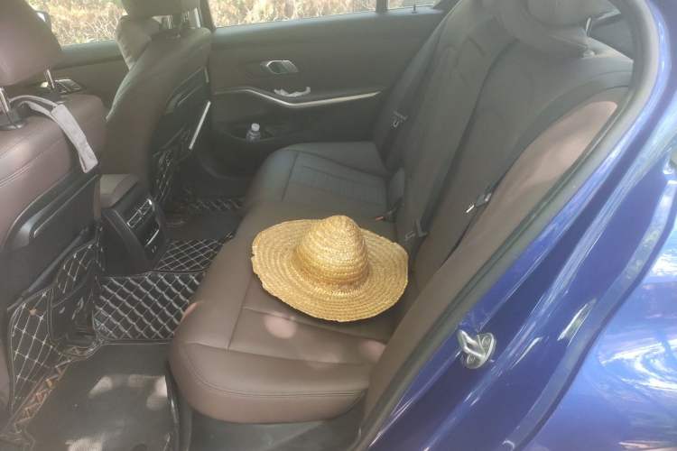 Used BMW 3 Series 2020 320Li M Sport Package Left Rear Seat