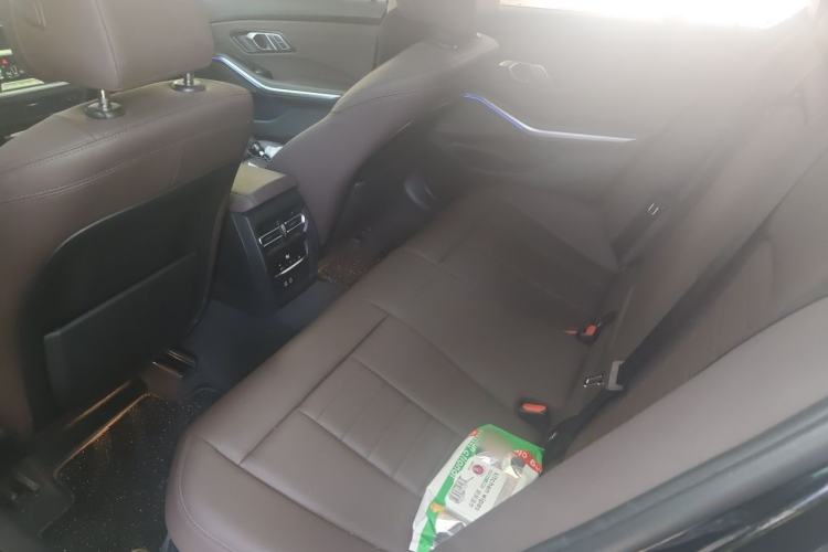 Used BMW 3 Series 2020 Restyled 325i M Sport Night Edition Package Left Rear Seat