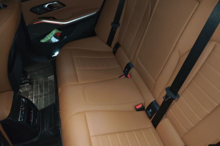 Used BMW 3 Series 2020 Restyled 325i M Sport Night Edition Package Left Rear Seat
