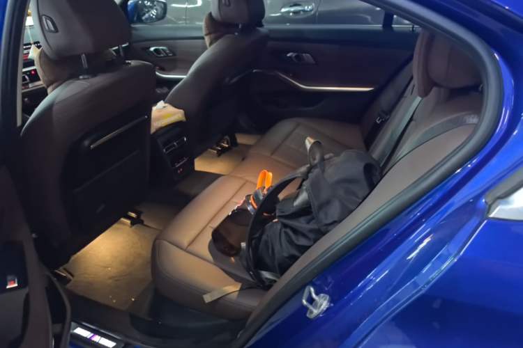Used BMW 3 Series 2020 320Li M Sport Package Left Rear Seat