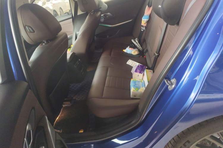 Used BMW 3 Series 2020 325i M Sport Night Edition package Left Rear Seat