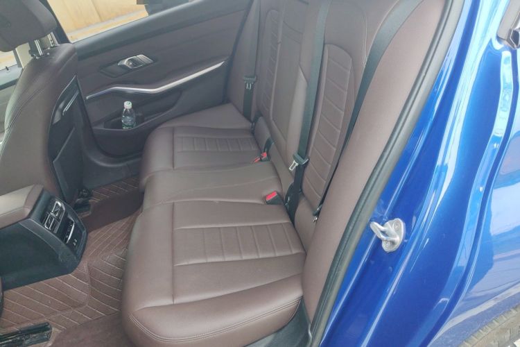 Used BMW 3 Series 2020 Restyled 325Li M Sport Package Left Rear Seat