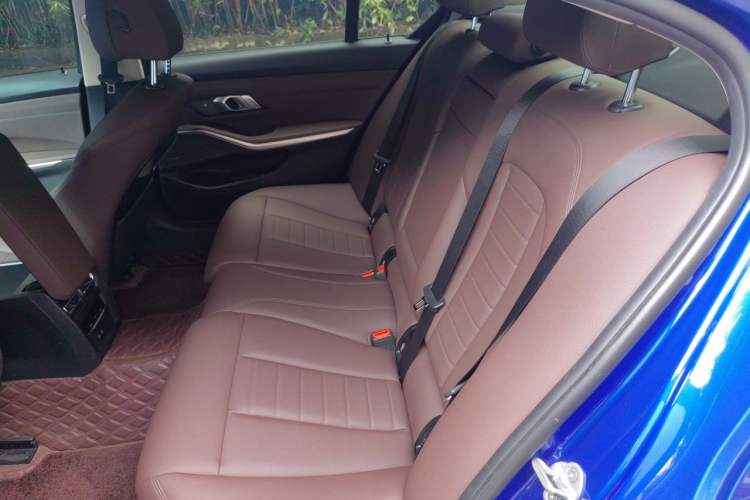 Used BMW 3 Series 2020 Facelifted 325Li M Sport Night Edition Package Left Rear Seat