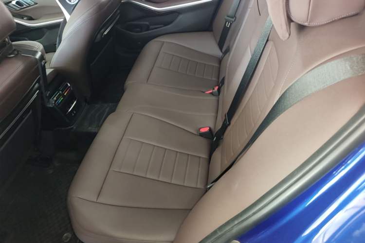 Used BMW 3 Series 2020 Restyled 325Li M Sport Package Left Rear Seat