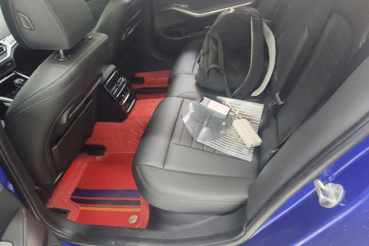 Used BMW 3 Series 2020 320i Sport Package Left Rear Seat