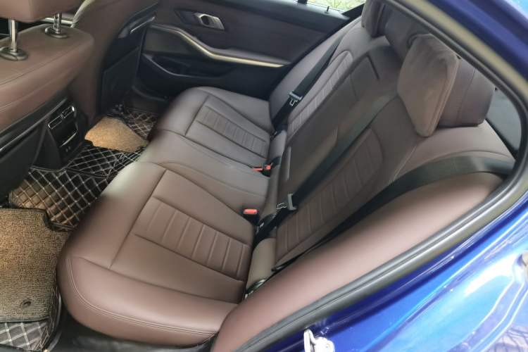 Used BMW 3 Series 2020 320Li M Sport Package Left Rear Seat