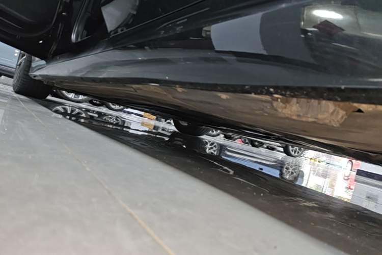Used BMW 3 Series 2020 Restyled 325i M Sport Night Edition Package Left Side Sill