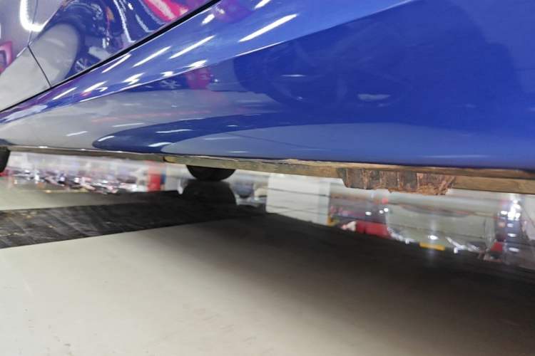 Used BMW 3 Series 2020 325Li M Sport Package Left Side Sill