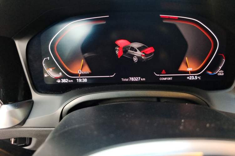 Used BMW 3 Series 2020 Restyled 325Li M Sport Package Odometer Close Up