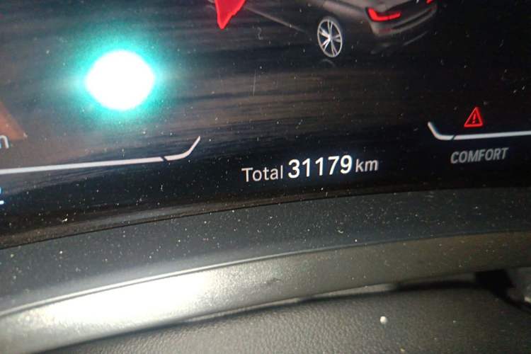 Used BMW 3 Series 2020 Restyled 325i M Sport Night Edition Package Odometer Close Up