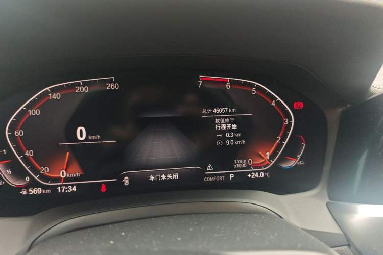 Used BMW 3 Series 2020 320Li M Sport Package Odometer Close Up