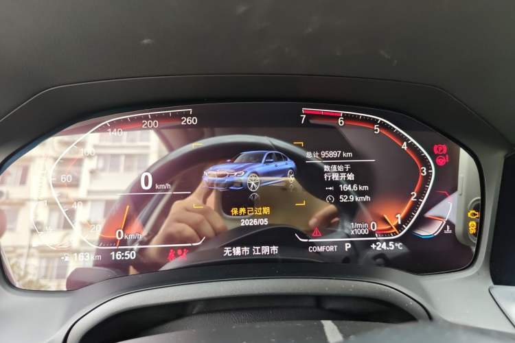 Used BMW 3 Series 2020 325Li M Sport Package Odometer Close Up