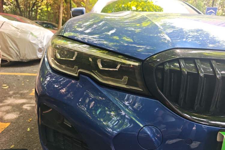 Used BMW 3 Series 2020 325Li M Sport Package Right Front Headlight